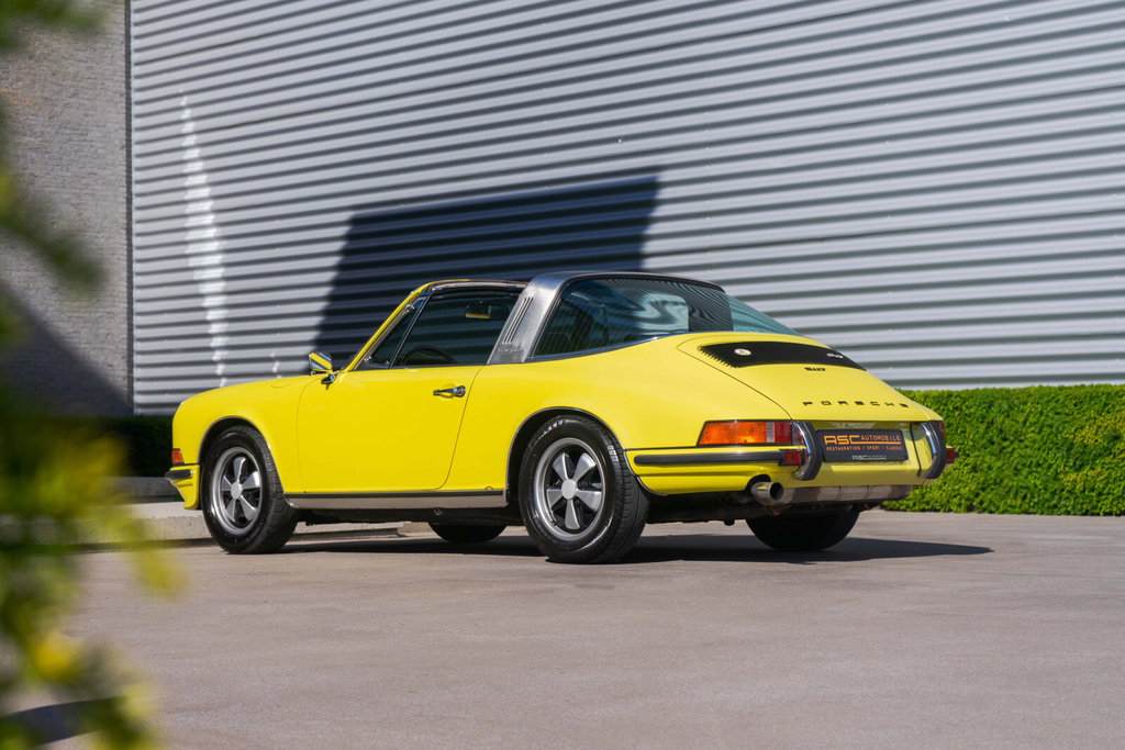 Porsche 911 T (US)