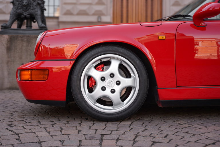 Porsche 964 Carrera 4