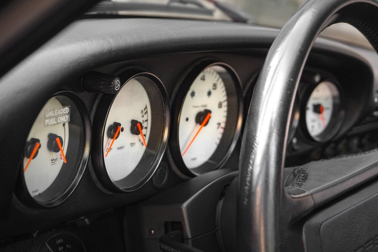 Porsche 964 Carrera 4