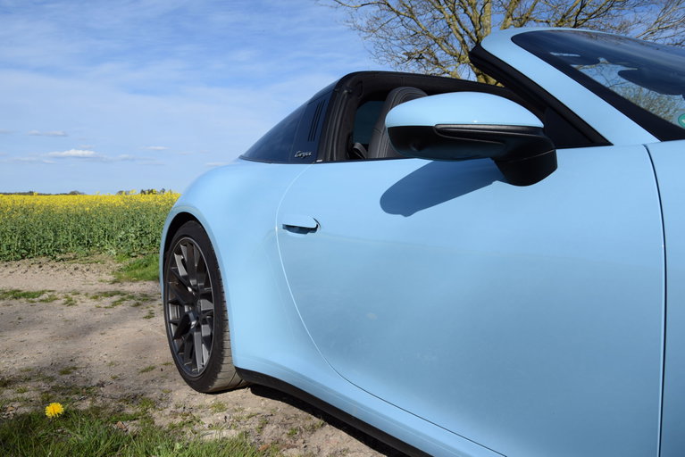 Porsche 992 Targa 4