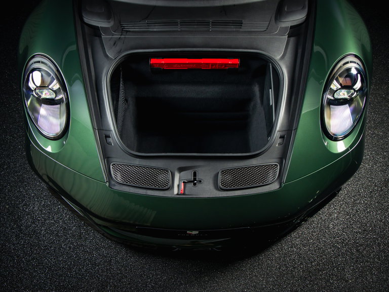 Porsche 992 GT3 Touring