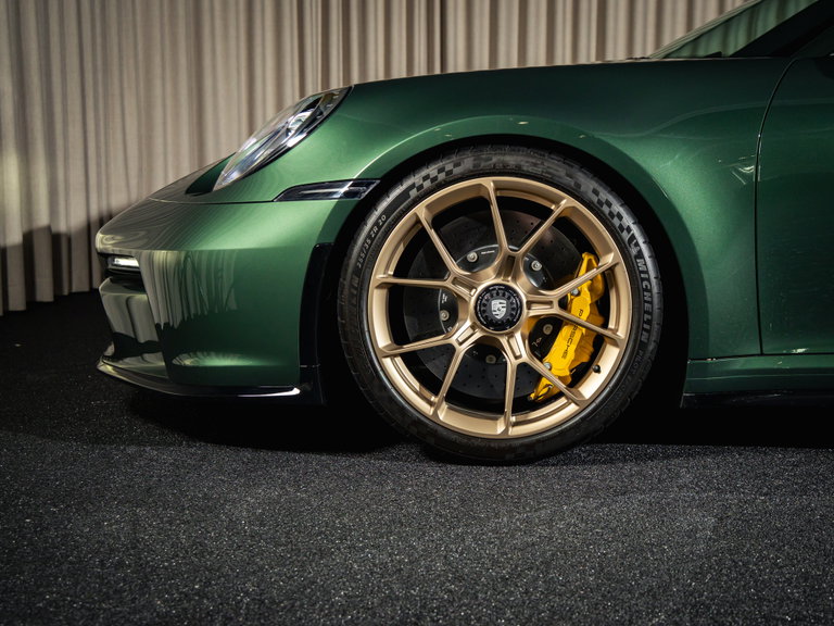 Porsche 992 GT3 Touring