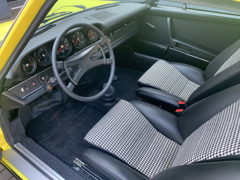 Porsche 911 S (F-Modell)