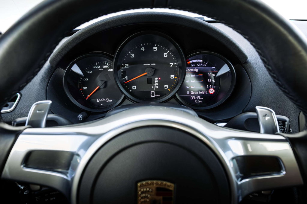 Porsche 981 Boxster Black Edition