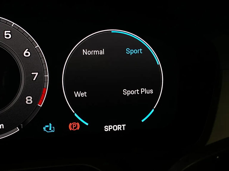 Porsche 992.2 Carrera T