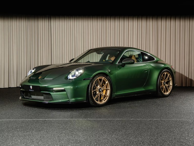 Porsche 992 GT3 Touring