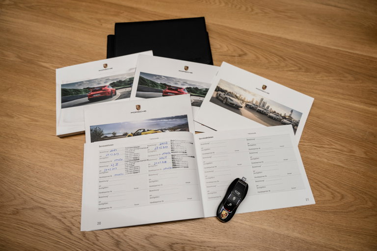 Porsche 991.2 GT3 Touring