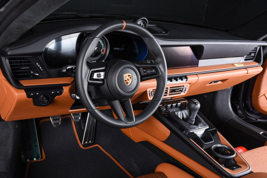 Porsche 911 S/T