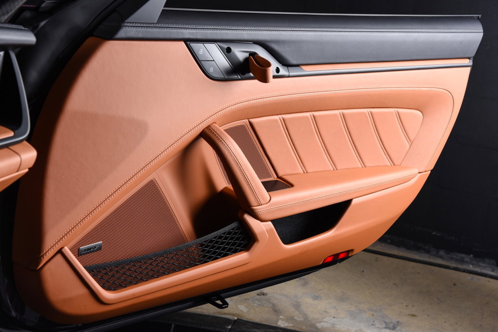 Porsche 911 S/T