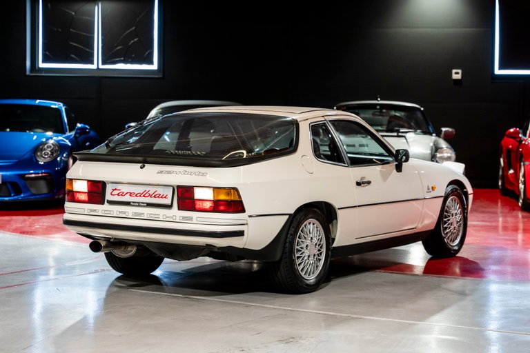 Porsche 924 Turbo