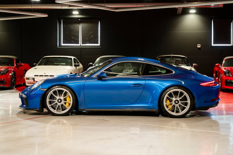 Porsche 991.2 GT3 Touring