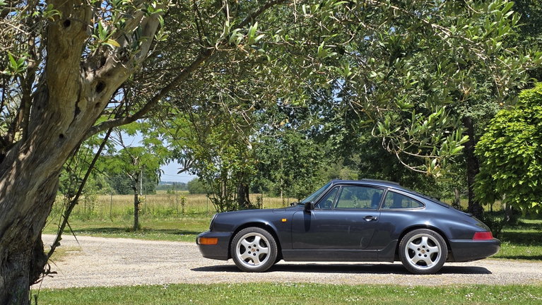 Porsche 964 Carrera 4