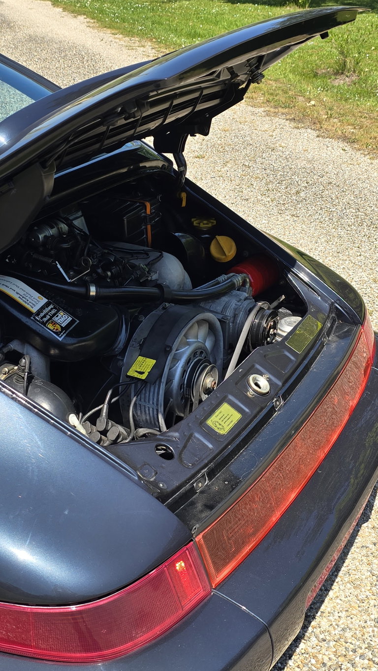 Porsche 964 Carrera 4