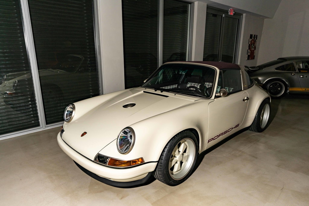 Porsche 911 Reimagined by Singer