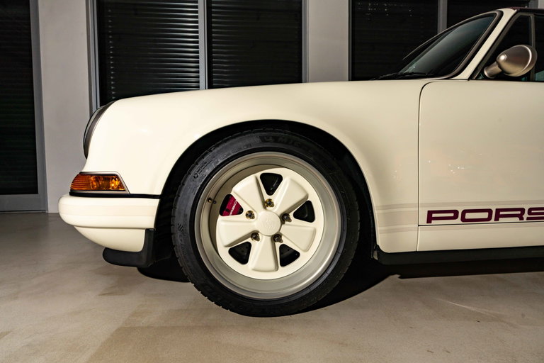 Porsche 911 Reimagined by Singer