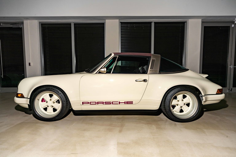Porsche 911 Reimagined by Singer