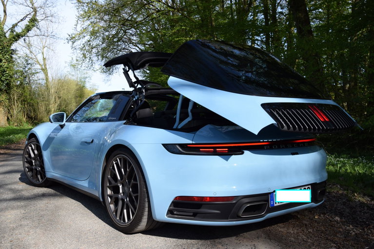 Porsche 992 Targa 4