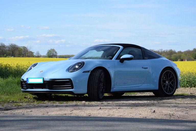 Porsche 992 Targa 4