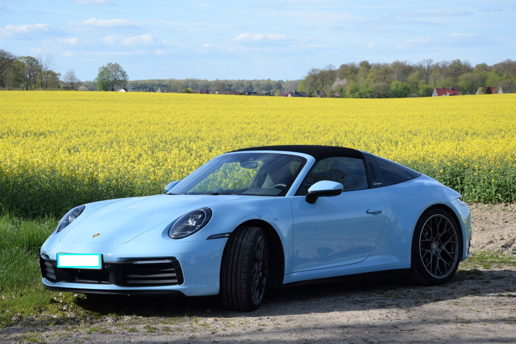 Porsche 992 Targa 4
