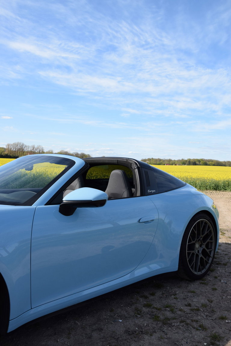 Porsche 992 Targa 4