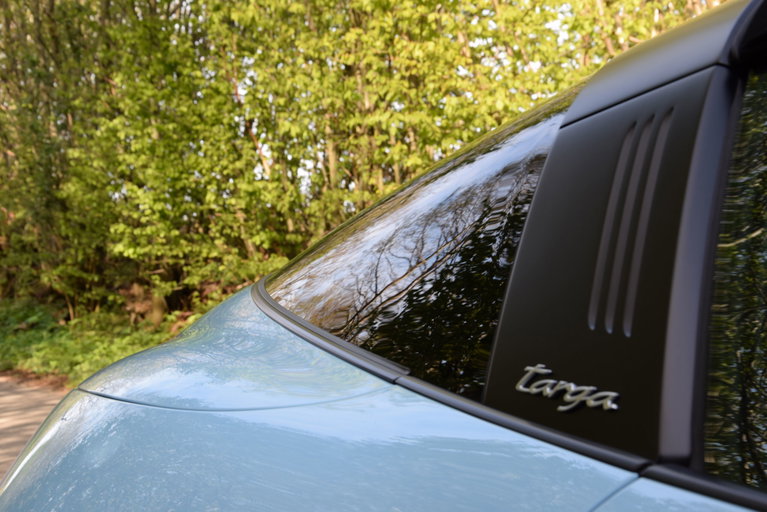 Porsche 992 Targa 4