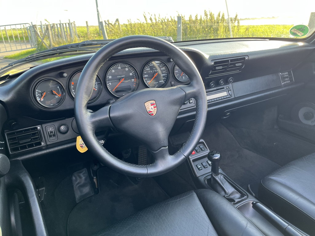 Porsche 993 Carrera