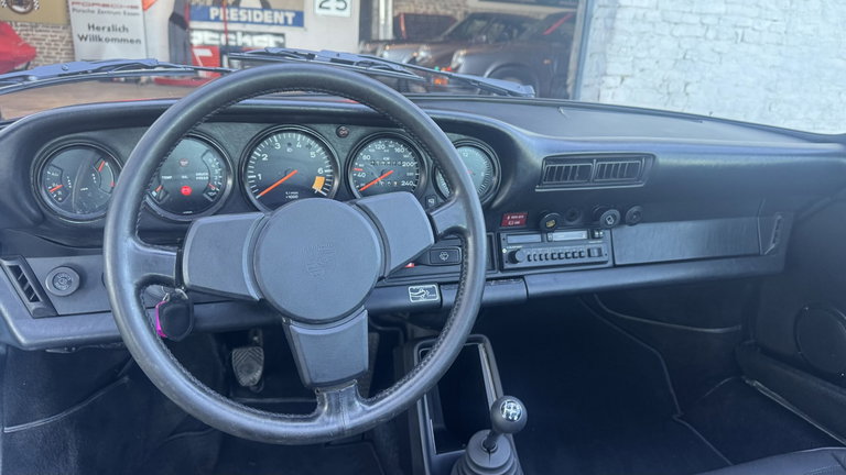 Porsche 911 SC