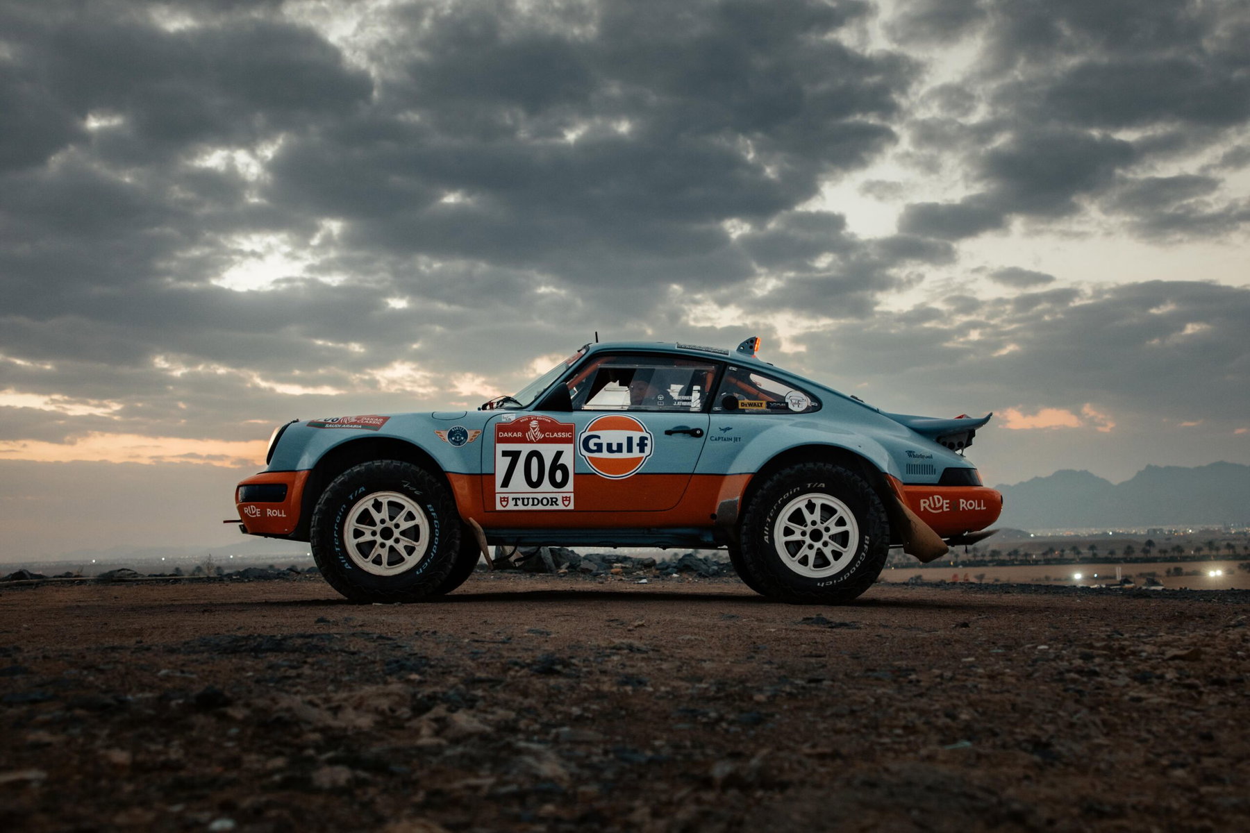 Porsche 911 Modified 1989 - elferspot.com - Marketplace for