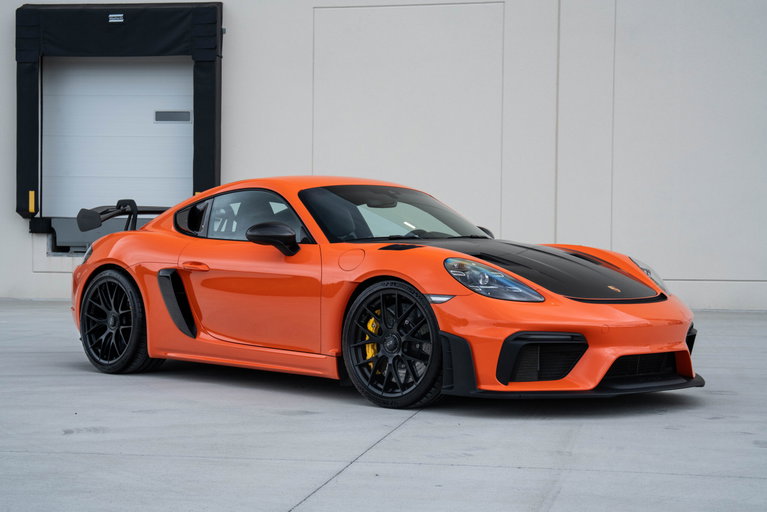 Porsche 718 Cayman GT4 RS
