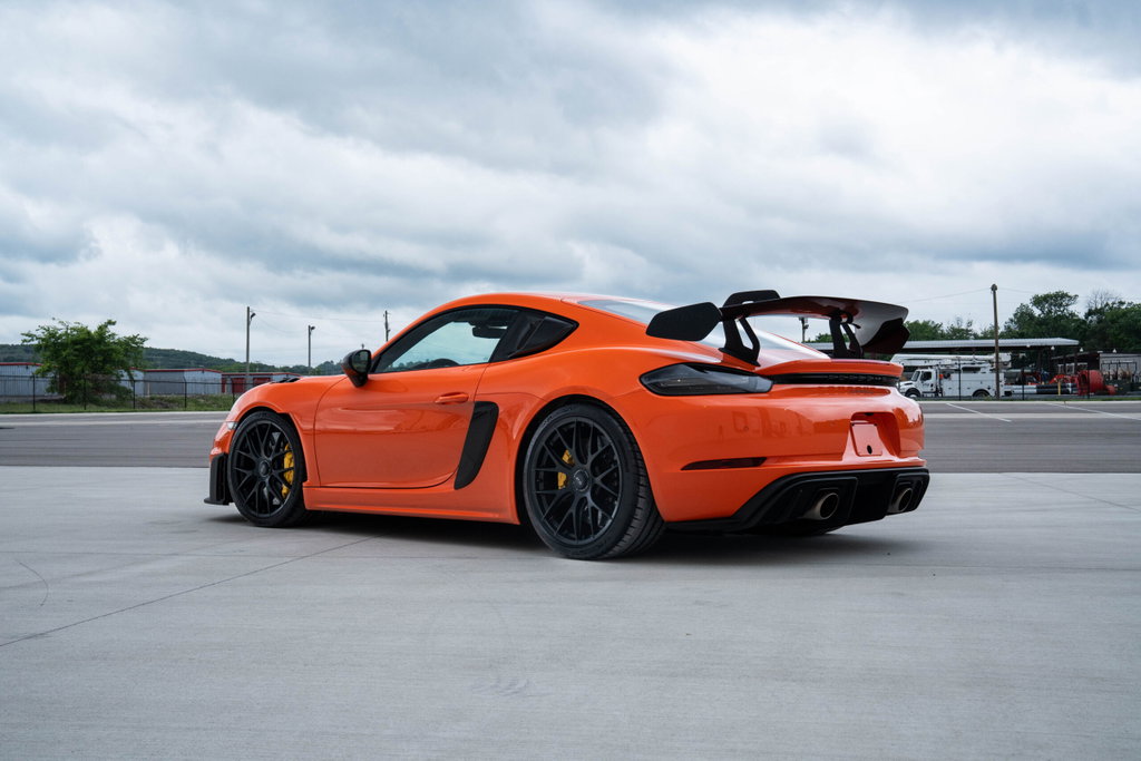 Porsche 718 Cayman GT4 RS