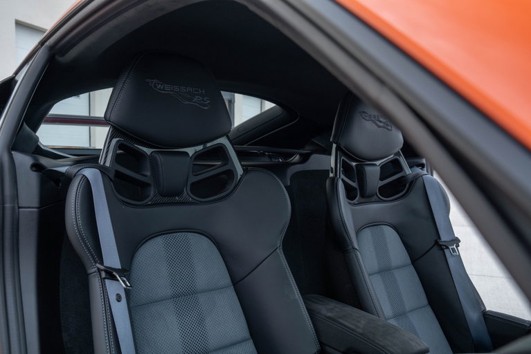 Porsche 718 Cayman GT4 RS