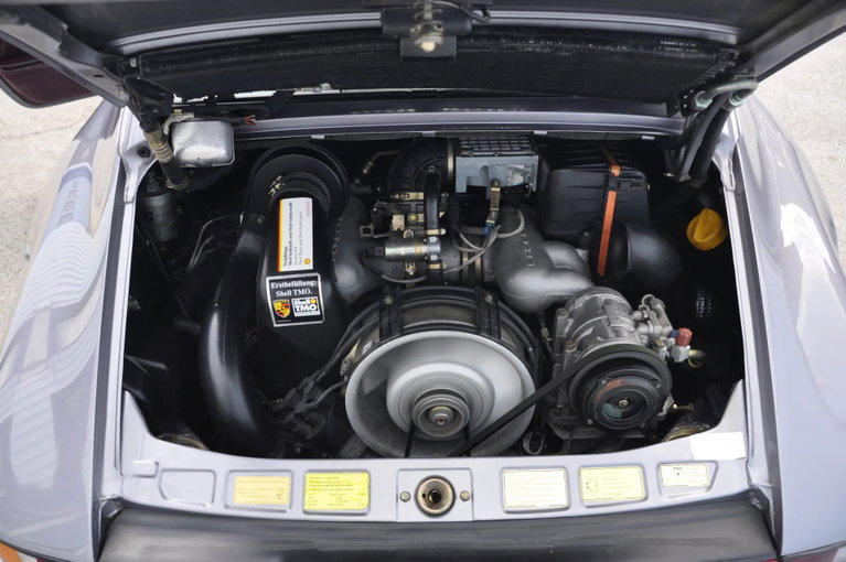 Porsche 911 Carrera 3.2