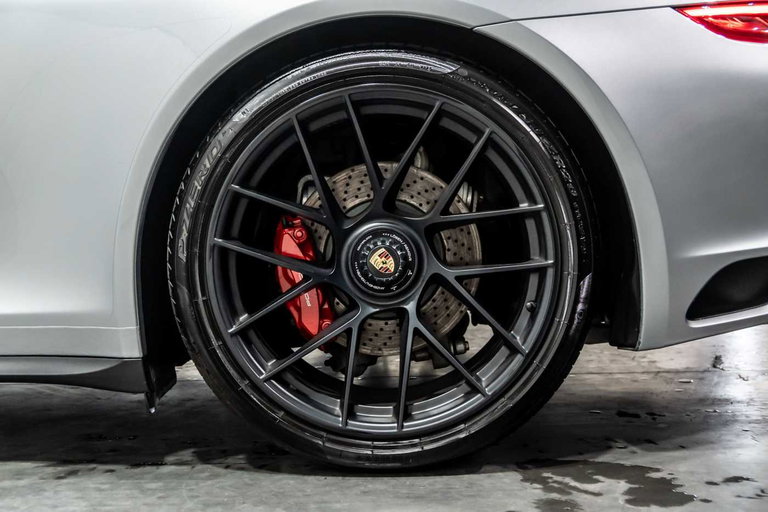 Porsche 991.2 Carrera 4 GTS