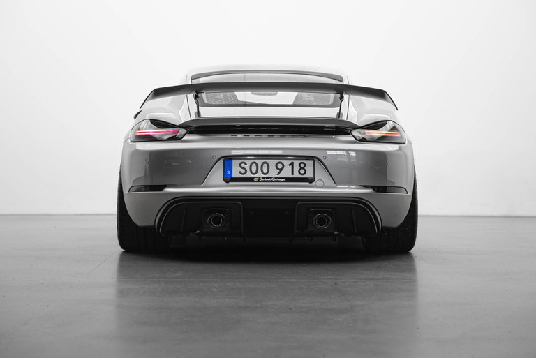 Porsche 718 Cayman GT4