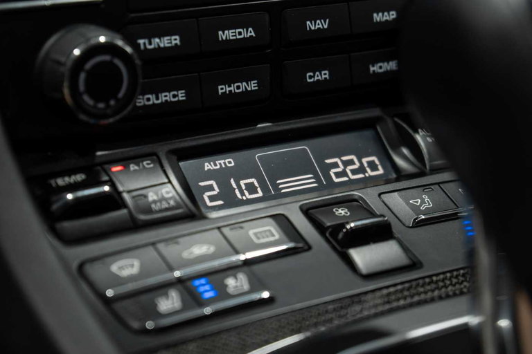 Porsche 991.2 Carrera 4 GTS