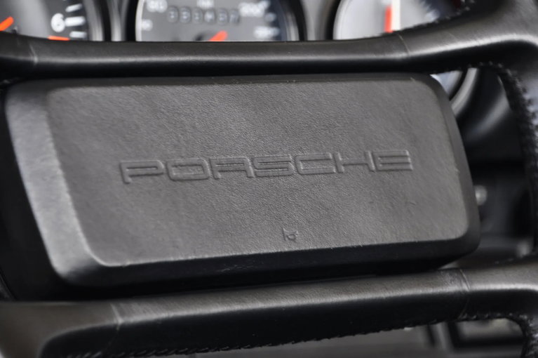 Porsche 911 Carrera 3.2 Speedster