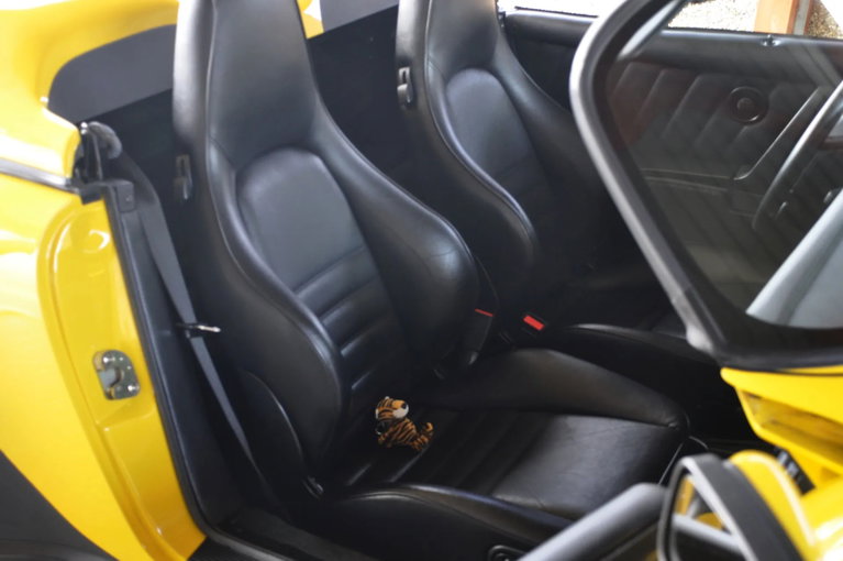 Porsche 911 Carrera 3.2 Speedster