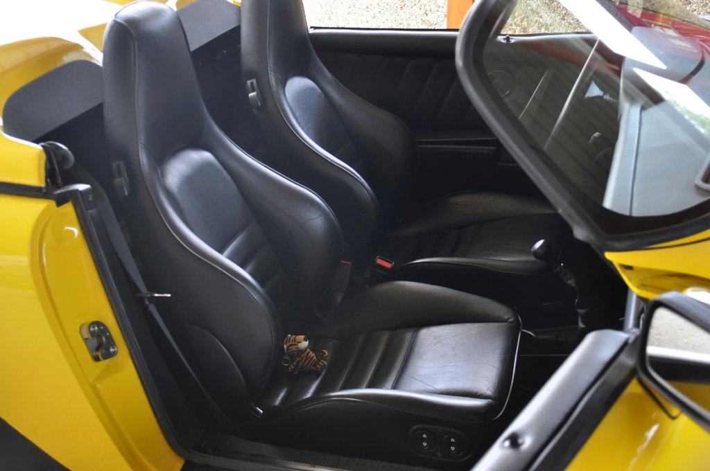 Porsche 911 Carrera 3.2 Speedster
