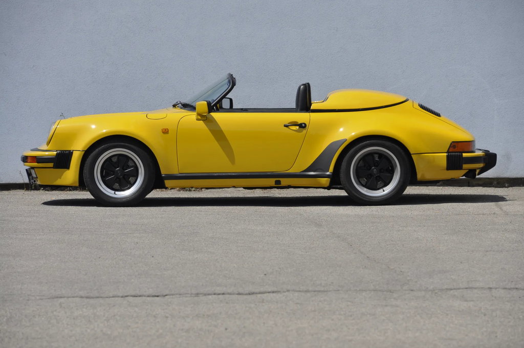 Porsche 911 Carrera 3.2 Speedster