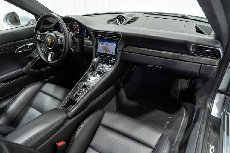 Porsche 991.2 Carrera 4 GTS