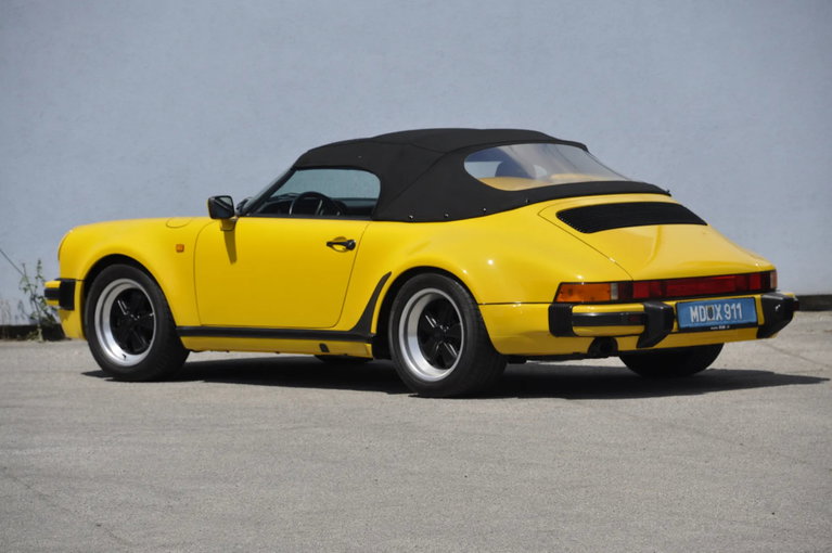 Porsche 911 Carrera 3.2 Speedster