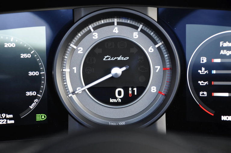 Porsche 992 Turbo