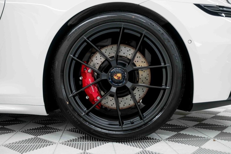 Porsche 992.2 Targa 4 GTS