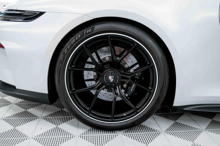 Porsche 992.2 GT3 Touring