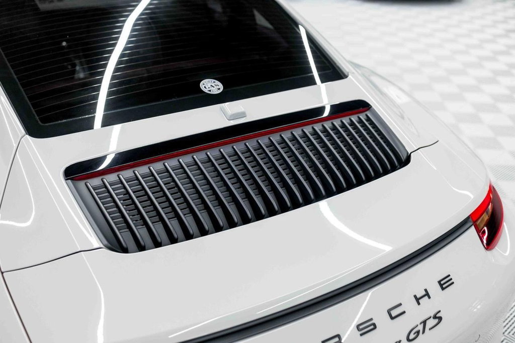 Porsche 991.2 Carrera GTS