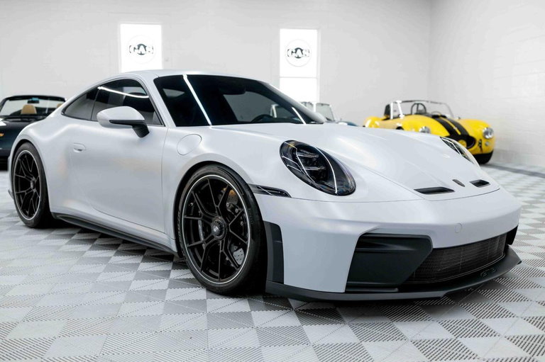 Porsche 992.2 GT3 Touring