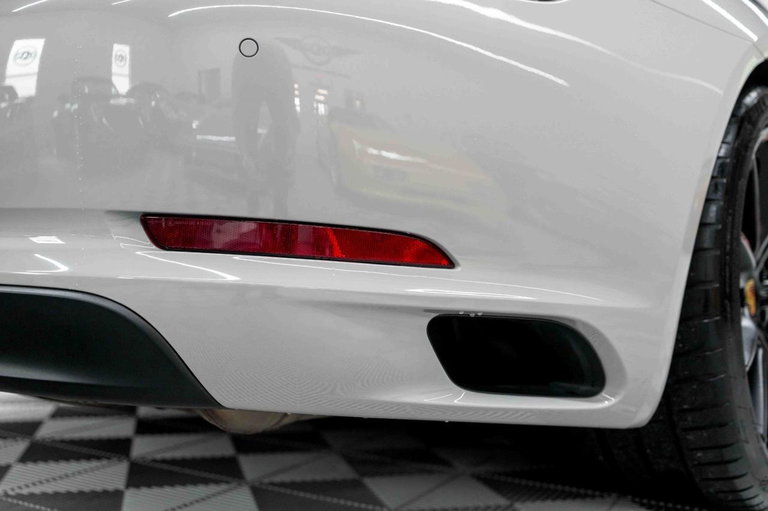 Porsche 991.2 Carrera GTS