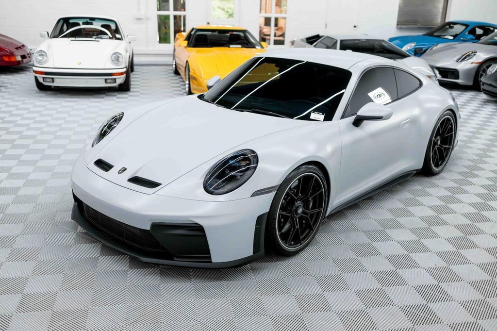 Porsche 992.2 GT3 Touring