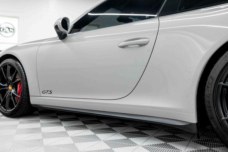 Porsche 991.2 Carrera GTS