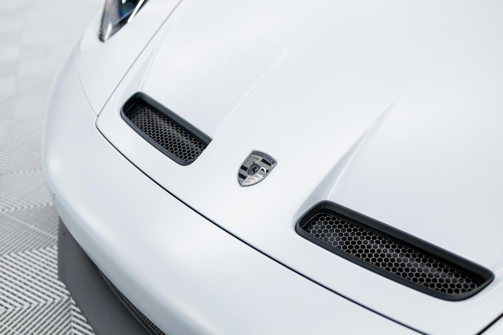 Porsche 992.2 GT3 Touring